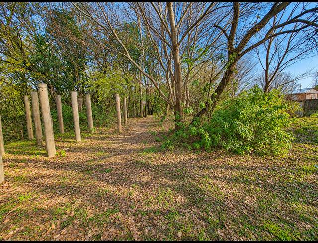 1,672M² VACANT LAND FOR SALE IN ROTHDENE